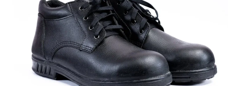 รองเท้าเซฟตี้ป้องกันอะไรได้บ้าง